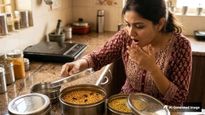 పప్పులకు పురుగులు పడుతున్నాయా? ఈ ఒక్కటి వేస్తే చాలు ఏడాదైనా పాడవ్వవు!