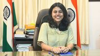 బ్యాంక్ బెంచ్ స్టూడెంట్,4 సార్లు ఫెయిల్ అయినా కూడా.. ఈ మేడం ఎందరికో ఆదర్శం!