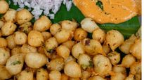  పప్పులు నానబెట్టే పనే లేదు.. అప్పటికప్పుడు  అచ్చం పునుగుల్లా ఉండే  మినీ రైస్ బోండా చేసుకోండిలా..