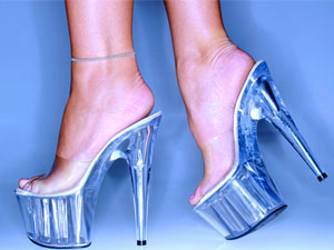 High Heels Enhances Body Posture High Heels Enhances Body Posture