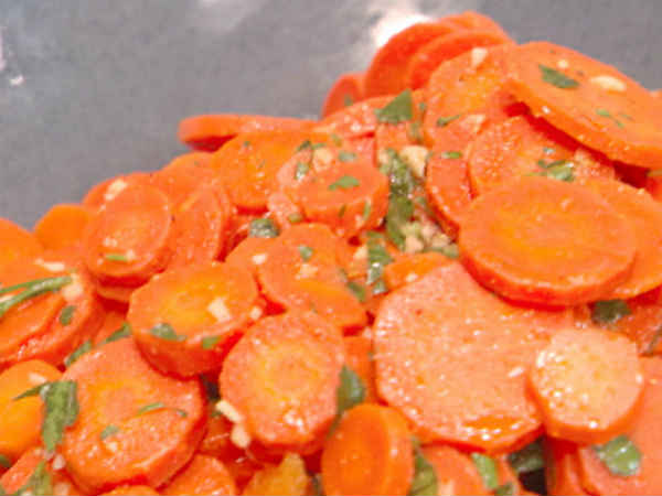 క్యారట్-శనగల సలాడ్