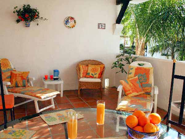 మినీ ఫర్నీచర్