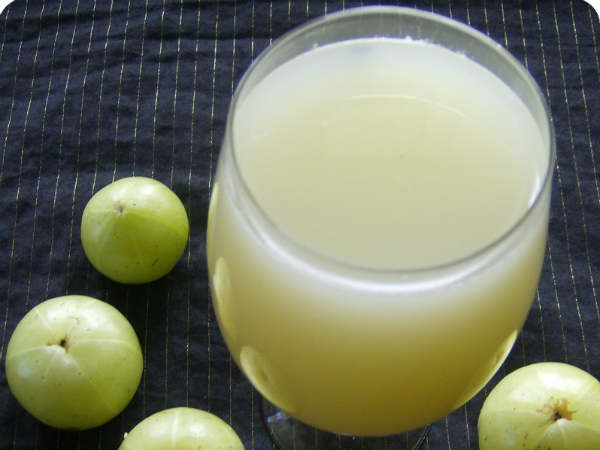 జ్యూస్ థెరపితో ఆరోగ్యం.. సౌందర్యం బేషుగ్గా... జ్యూస్ థెరపితో ఆరోగ్యం.. సౌందర్యం బేషుగ్గా...