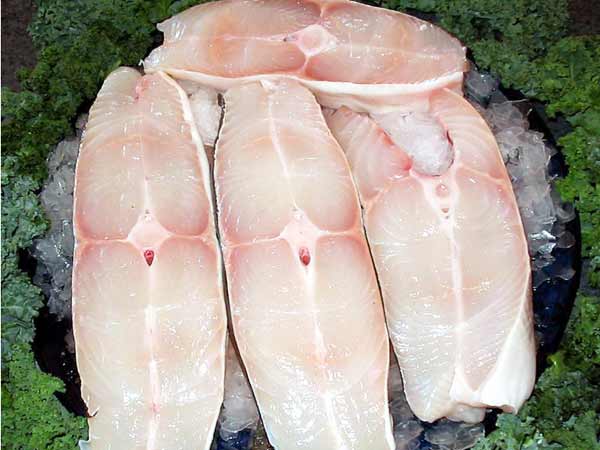 జుట్టు పెరుగుదల వీటితో సాధ్యం...