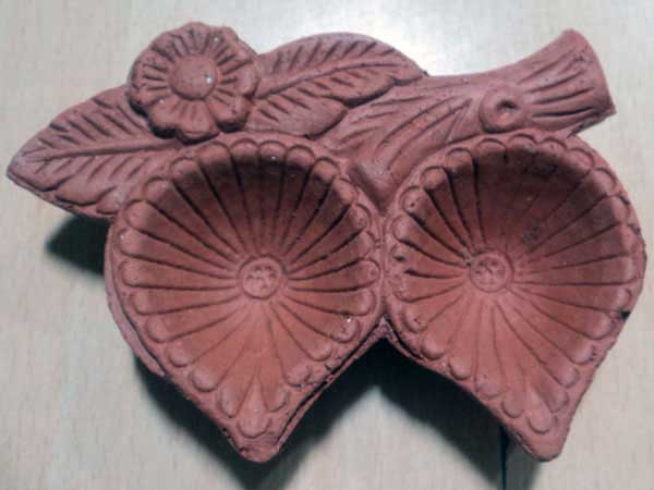 ప్రమిదల పొందు.... కళ్ళకు విందు...!