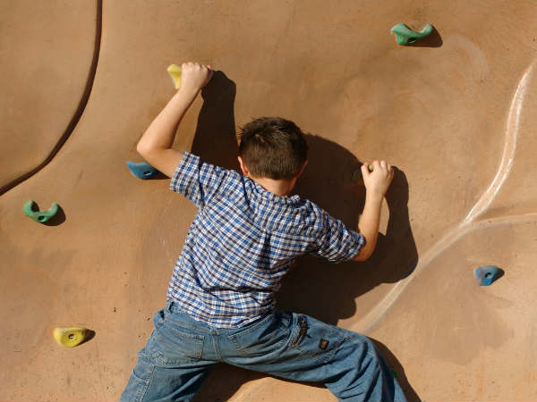 రాక్ క్లైంబింగ్