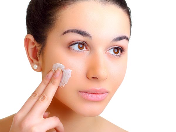 శీతాకాలంలో చర్మ సంరక్షణకు గైడెన్స్...