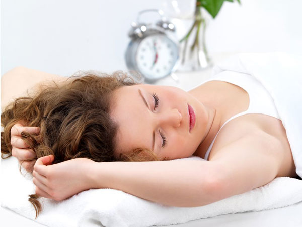 మనిషి వ్యక్తిత్వాన్ని తెలిపే నిద్రా భంగిమ...!