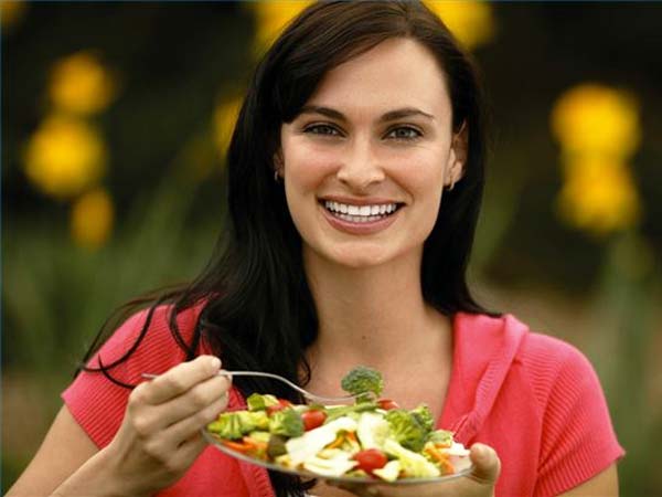 1. మీల్స్ ను స్కిప్ చేయకండి: