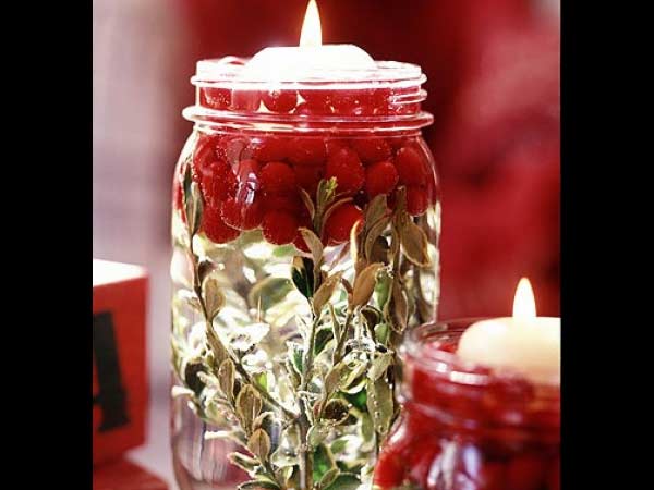 క్రిస్మస్ స్పెషల్ కొవ్వొత్తుల అలంకరణ...