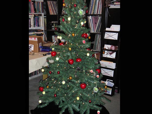 క్రిస్మస్ ట్రీ డెకరేషన్ కు ఓ మంచి ఐడియా..!