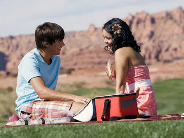 ఖర్చులేకుండా ‘డేటింగ్’ చేయడం ఎలా...!