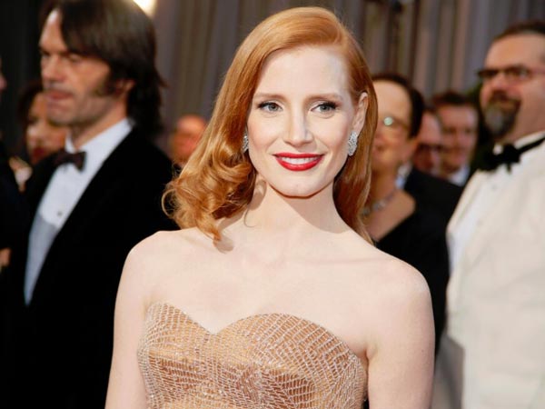 అందంతో పాటు రికార్డు సృష్టించిన ఆస్కార్ ఆభరణాలు..!