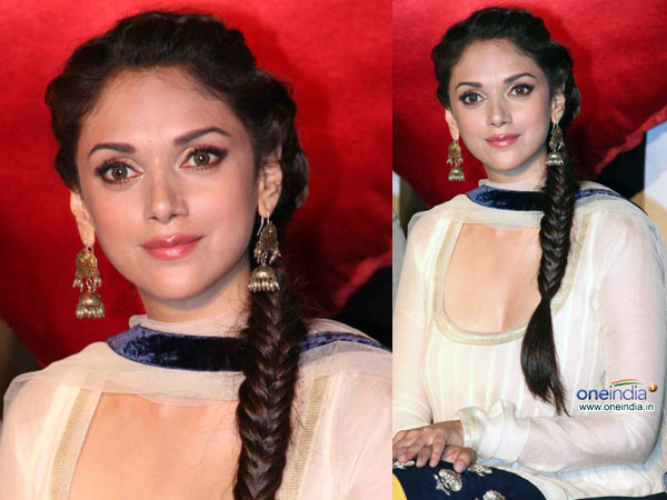 ఆకర్షణీయంగా కనపించే చుడీదార్ హెయిర్ స్టైల్స్..!