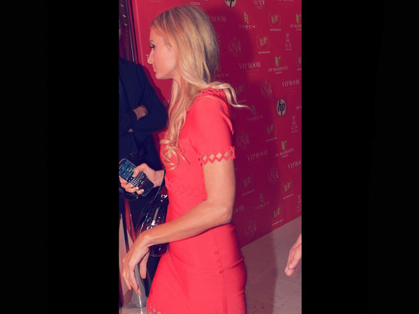 కేన్స్ 2వ రోజున రెడ్ కార్పెట్ మీద సందడి చేసి సెలబ్రెటీలు