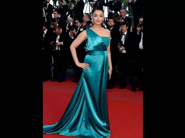 కాన్స్ 2013లో బెస్ట్ గౌన్స్ ధరించిన టాప్ సెలబ్రెటీలు వీరే...!