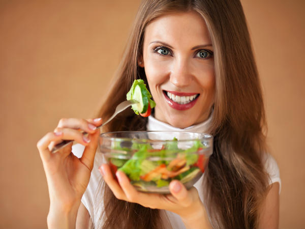 తేలికపాటి ఆహారం తీసుకోండి :