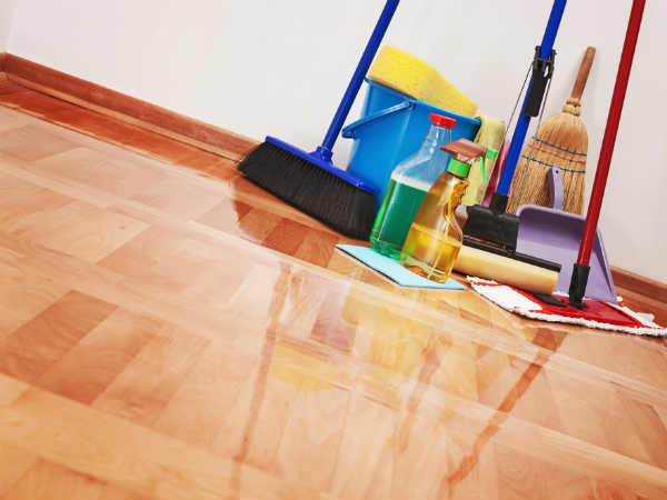 టైల్స్ మీద పనిచేయడం : 