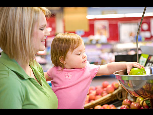 కలిసి షాపింగ్ చేయడం 