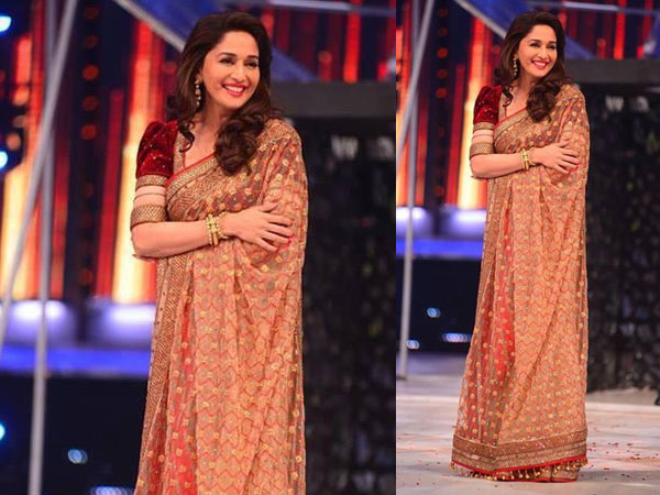 వర్షం కాలంలో అట్రాక్షన్ గా కనిపించే బెర్రీ లిప్ కలర్స్!