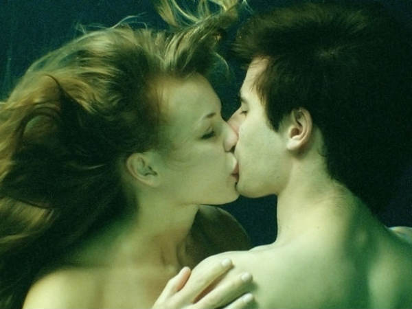 మౌత్ కిస్ గురించి కొన్ని ఆసక్తికర విషయాలు!