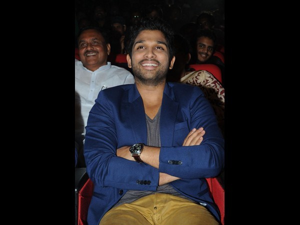 ఫ్యాషన్ -స్టైల్లో అల్లు అర్జున్ ఫస్ట్