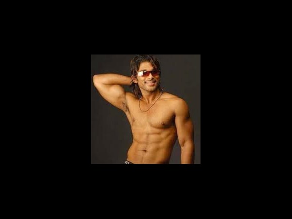 ఫ్యాషన్ -స్టైల్లో అల్లు అర్జున్ ఫస్ట్