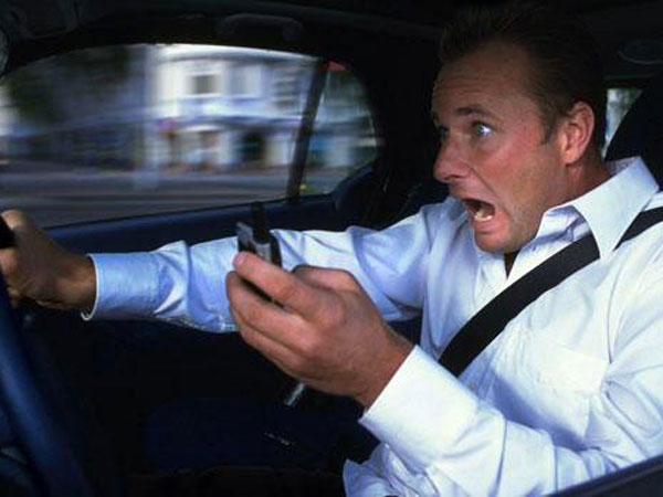 సెల్ ఫోన్ వాడకం వల్ల ఆరోగ్యానికి కలిగే దుష్ప్రభావం?