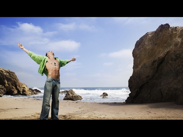 స్వేచ్చ ని కోల్పోవడం ఇష్టం లేక :