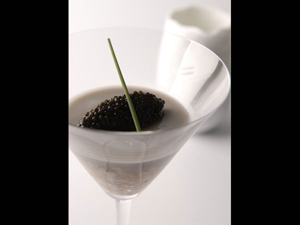 కావియర్(caviar): 