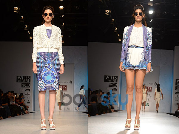 వైట్ అండ్ బ్లూ: 