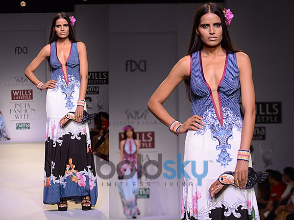 మాక్సి గవున్ 