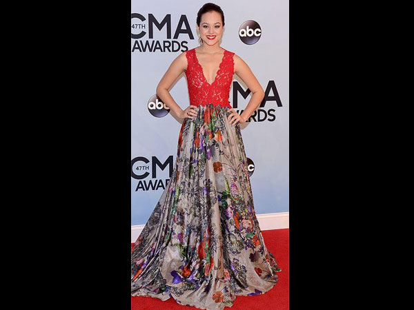 హేలే ఓరన్టియా: 