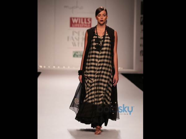 చెకెర్డ్ ప్రింట్: 