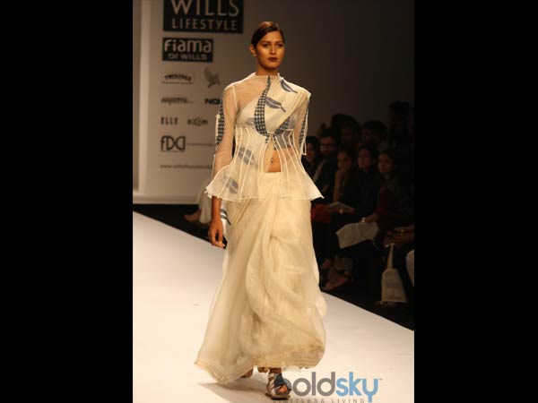 షీర్ జాకెట్ బ్లౌజ్: