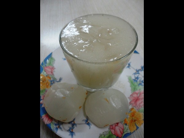 తాటి ముంజలు :