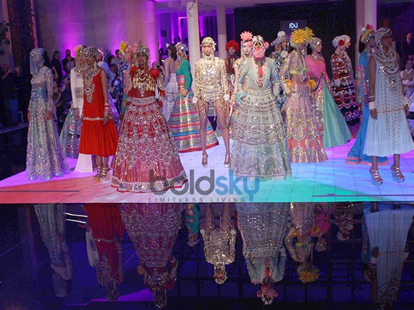  స్కర్ట్ గలోర్: