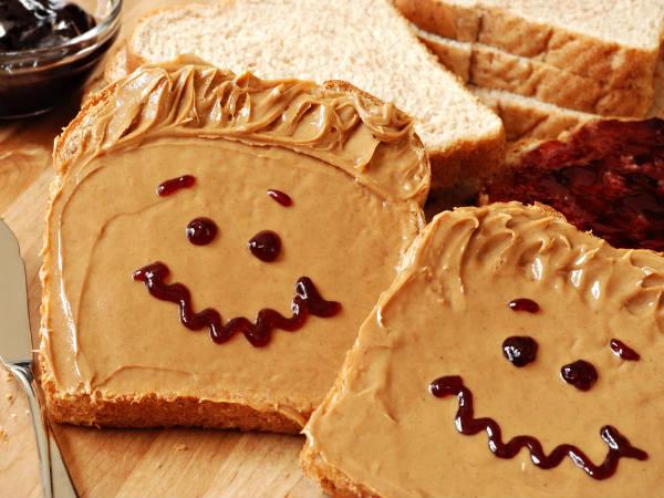 వైట్ బ్రెడ్: 