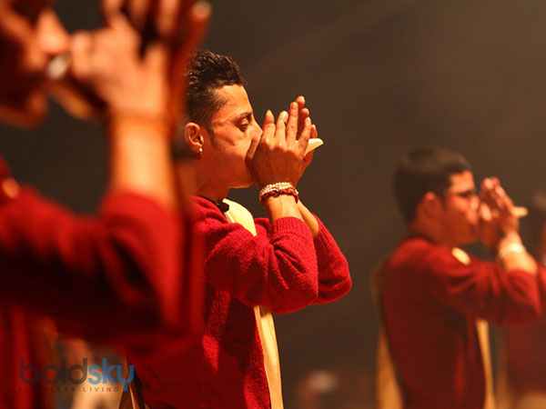 దేవుడికి కర్పూర హారతి ఎందుకిస్తారు-ప్రాముఖ్యత ఏంటి?