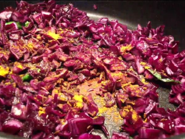 20 Minute Red Cabbage Fried Rice Recipe