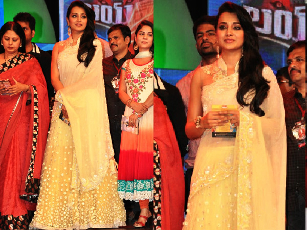 Trisha Krishnan Looks Charming In Tarun Tahiliani