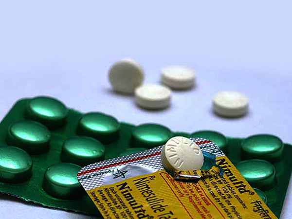 నిమేసిలిదే 