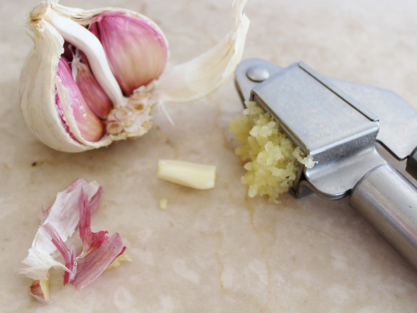 6. వెల్లుల్లి: 