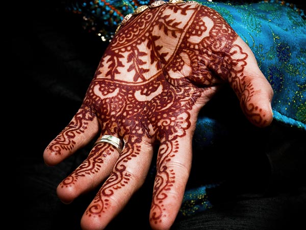 ఆషాఢంలో గోరింటాకు పెట్టుకోవడానికి గల ప్రత్యేకత ఏమిటి.?