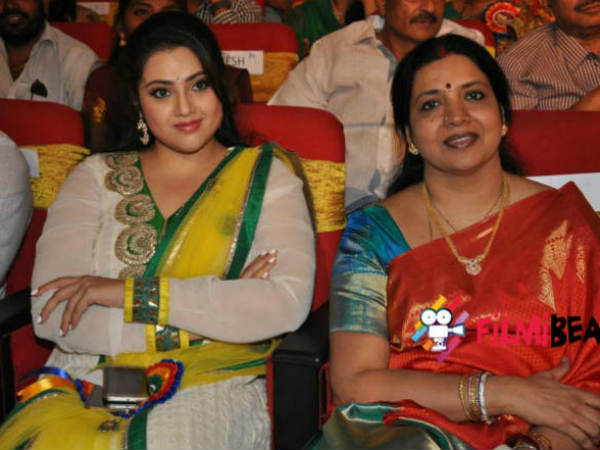 మీనా -జీవిత