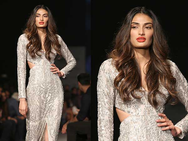 Gorgeous Athiya Shetty For Designers Rohit And Rahul Collection At AIFWSS 2016