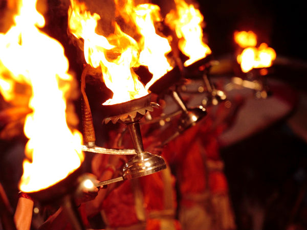 What is importance of offering Arti