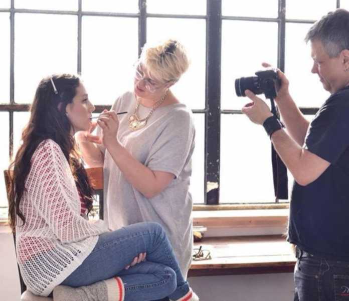 వరల్డ్ సెక్సీయస్ట్ క్రిమినల్ మోడల్ అందాలకు..కుర్రకారు దాసోహమే.. వరల్డ్ సెక్సీయస్ట్ క్రిమినల్ మోడల్ అందాలకు..కుర్రకారు దాసోహమే..