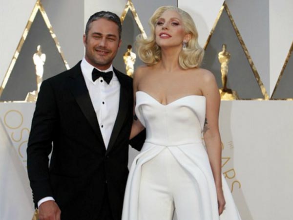 Oscars 2016: Lady Gaga Shines In White