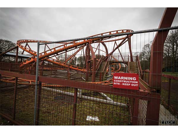 లౌడౌన్ క్యాజిల్ వినోద పార్కు